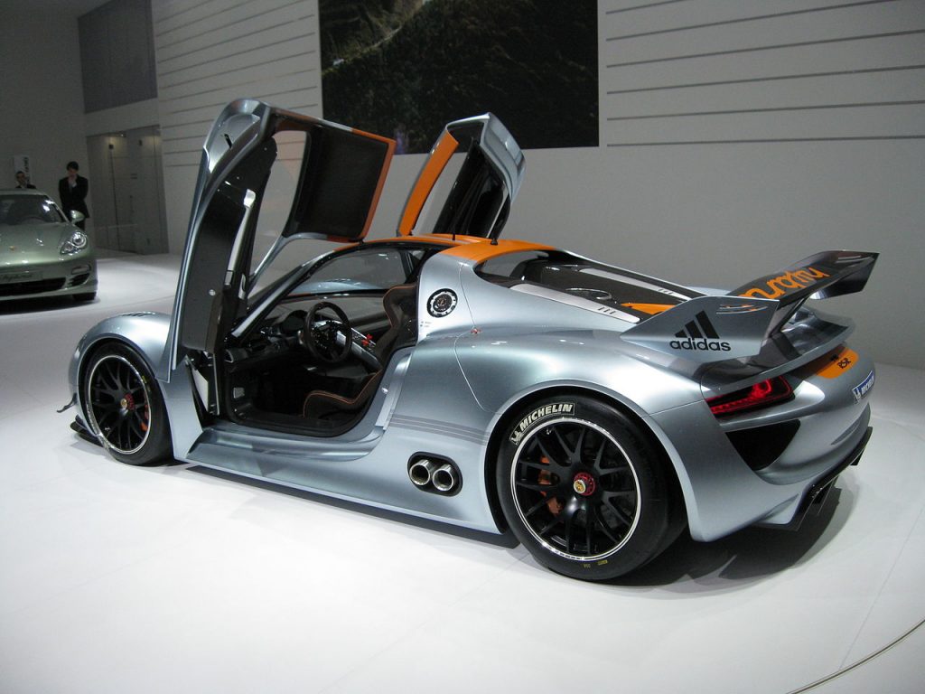 lego porsche 918 spyder